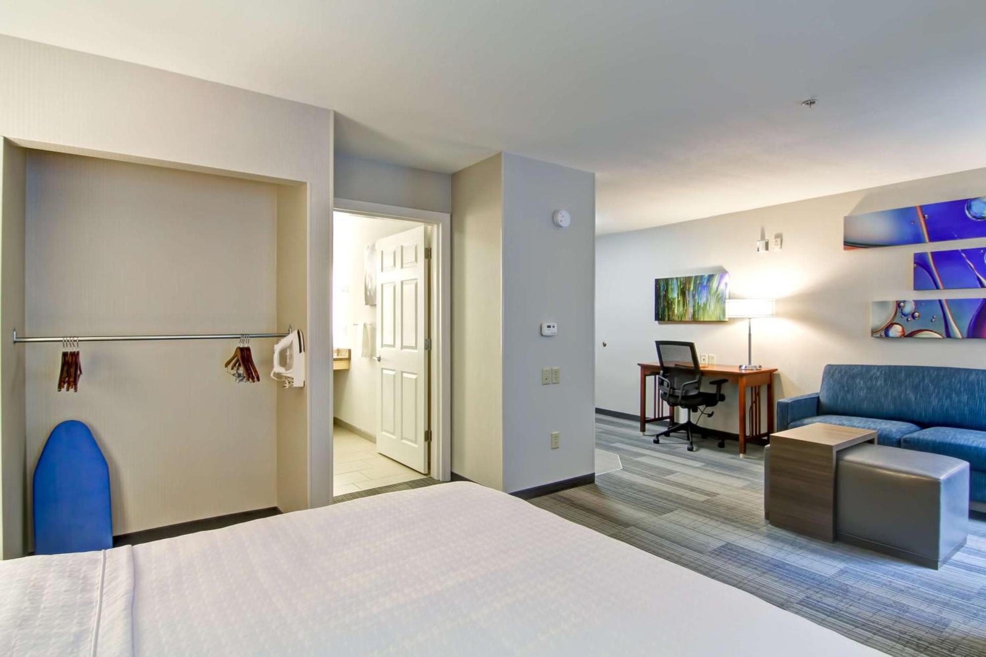 โฮมวูด สวีท บาย ฮิลตัน สแตรทฟอร์ด Hotel ภายนอก รูปภาพ